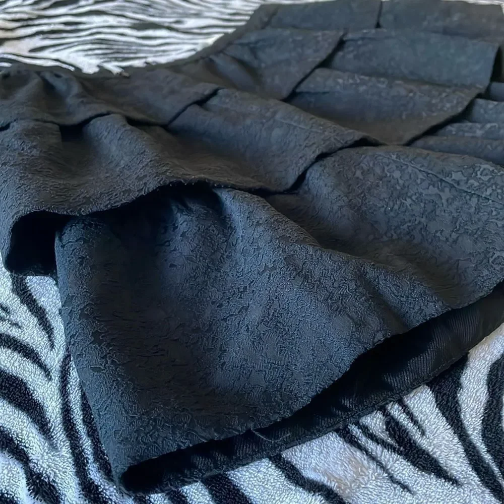 Zara basics ruffled layered black women’s black mini skirt size medium